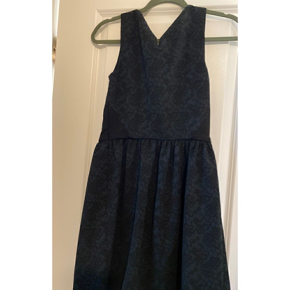 Maison Jules Navy Black Lace Overlay A-Line Dress Sleeveless XS - Picture 3 of 3